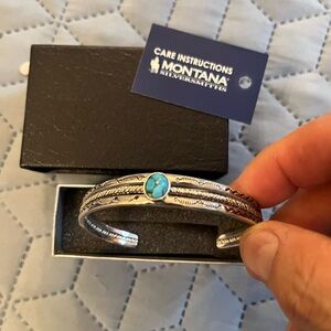 NEW .925 Montana Silversmiths Silver & Turquoise Bracelet 8.25 inches. Beautiful